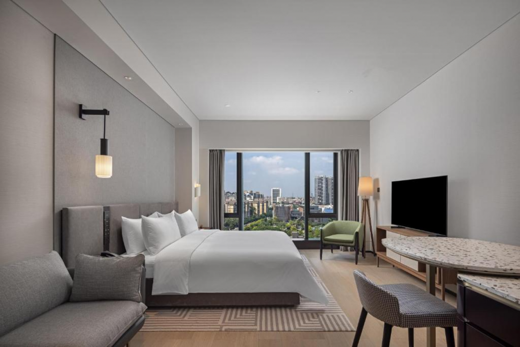 New World Guangzhou Hotel 6/58
