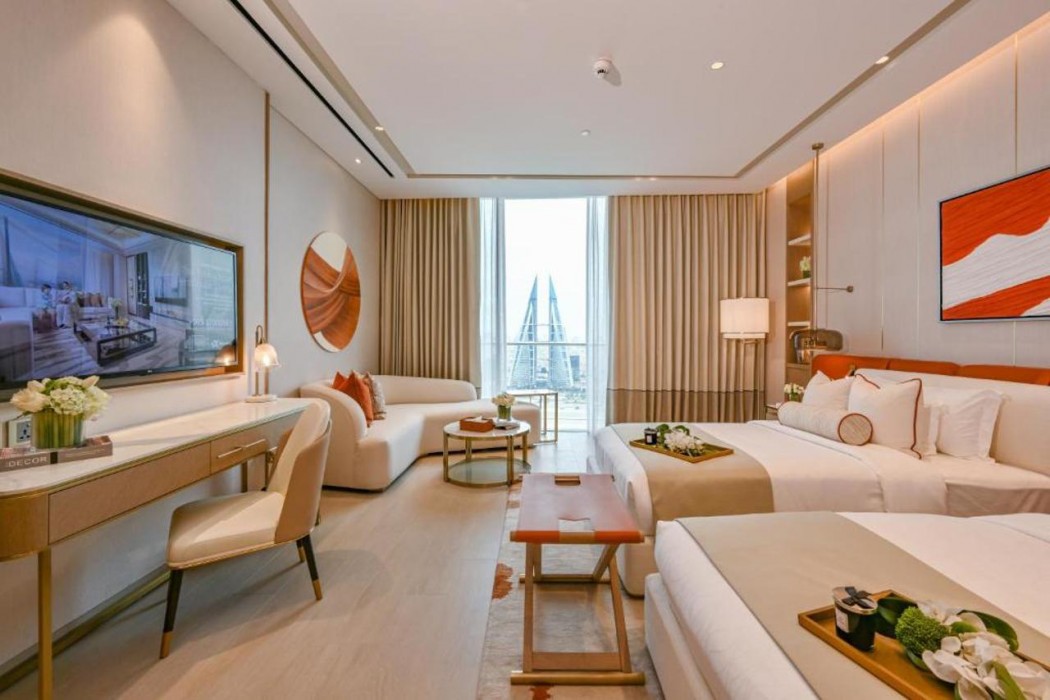Onyx Rotana 12/61
