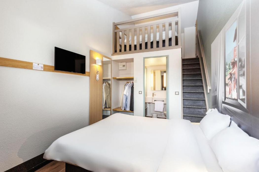 B&B Hotel Bayonne 8/23