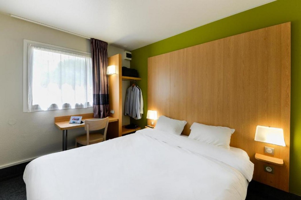 B&B Hotel Nantes Aeroport 10/28