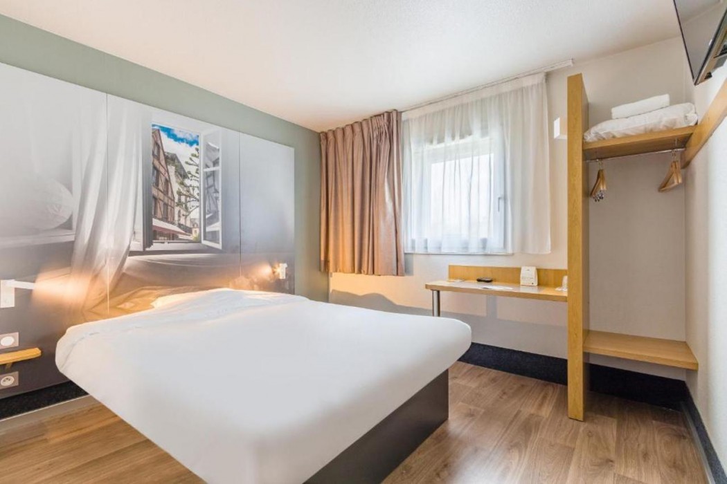 B&B hotel Tours Parc Expo Saint Avertin 12/24