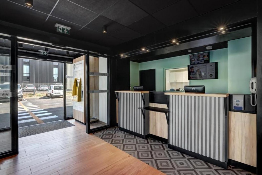 B&B Hotel Evian Publier 8/27