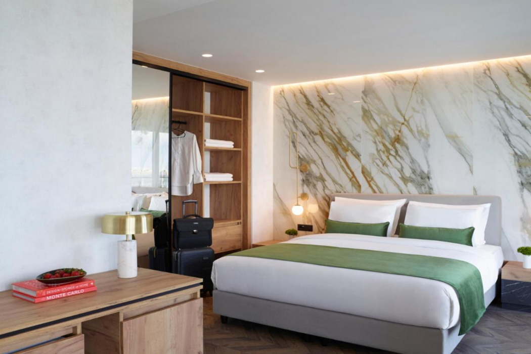 The Port Square Hotel 13/22