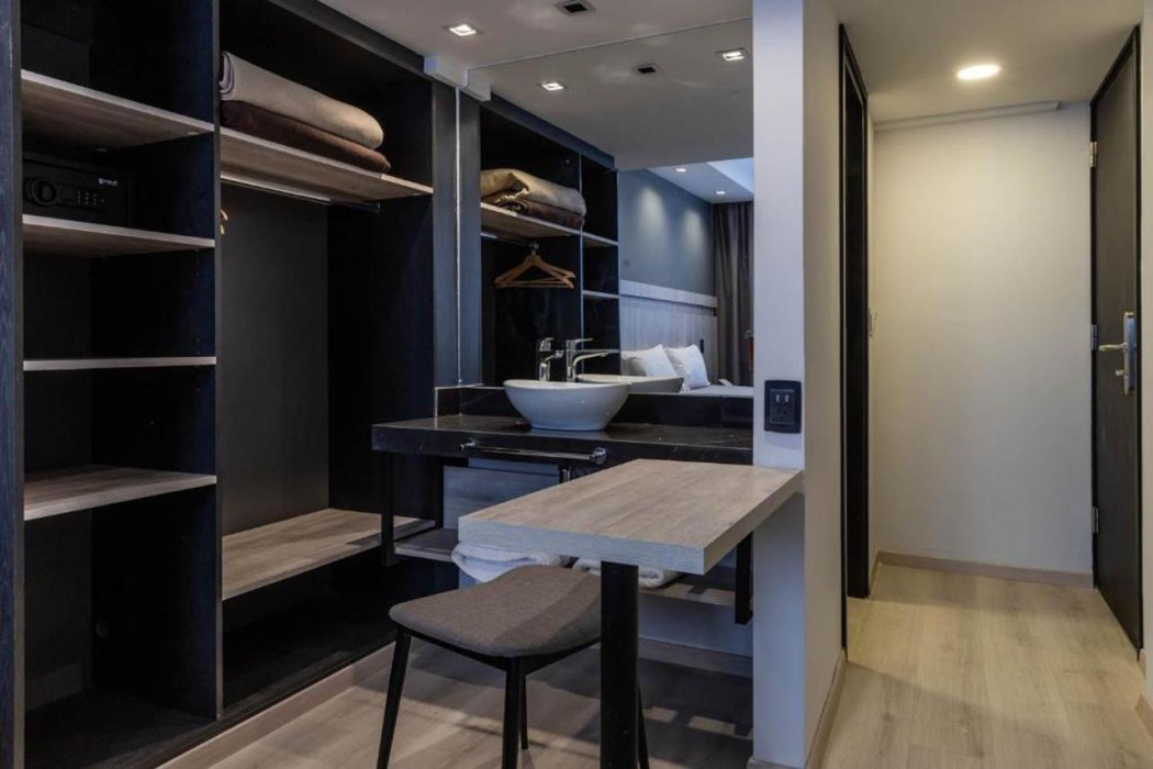 Hotel M 13/29