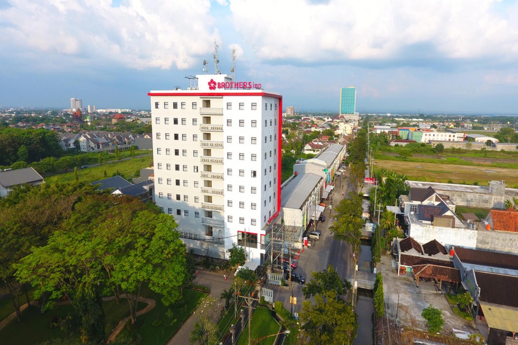 Hotel Brothers INN Merah Solo Baru in Grogol
