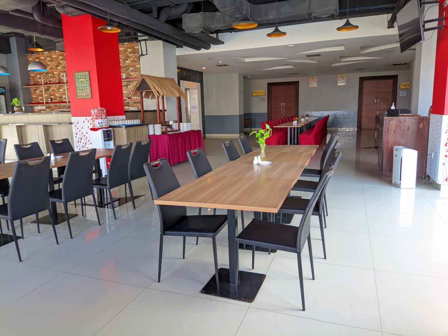 Hotel Brothers INN Merah Solo Baru 22/36