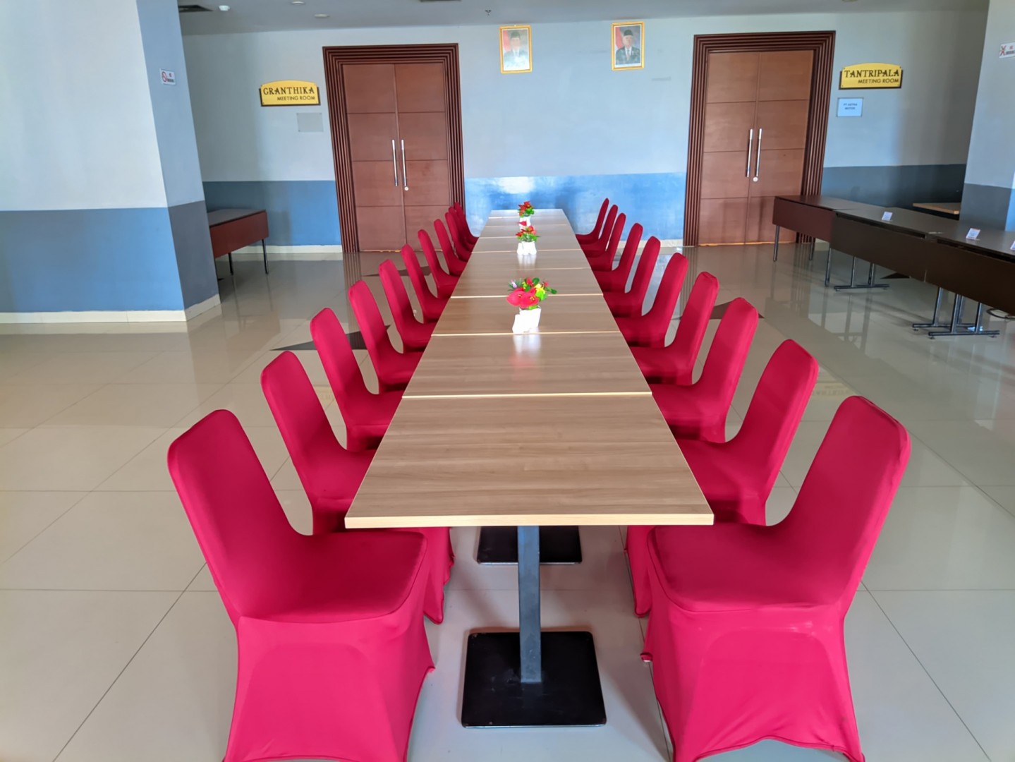 Hotel Brothers INN Merah Solo Baru 21/36