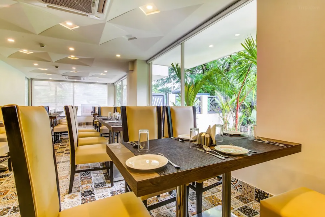 Hotel Regent Laguna 16/35
