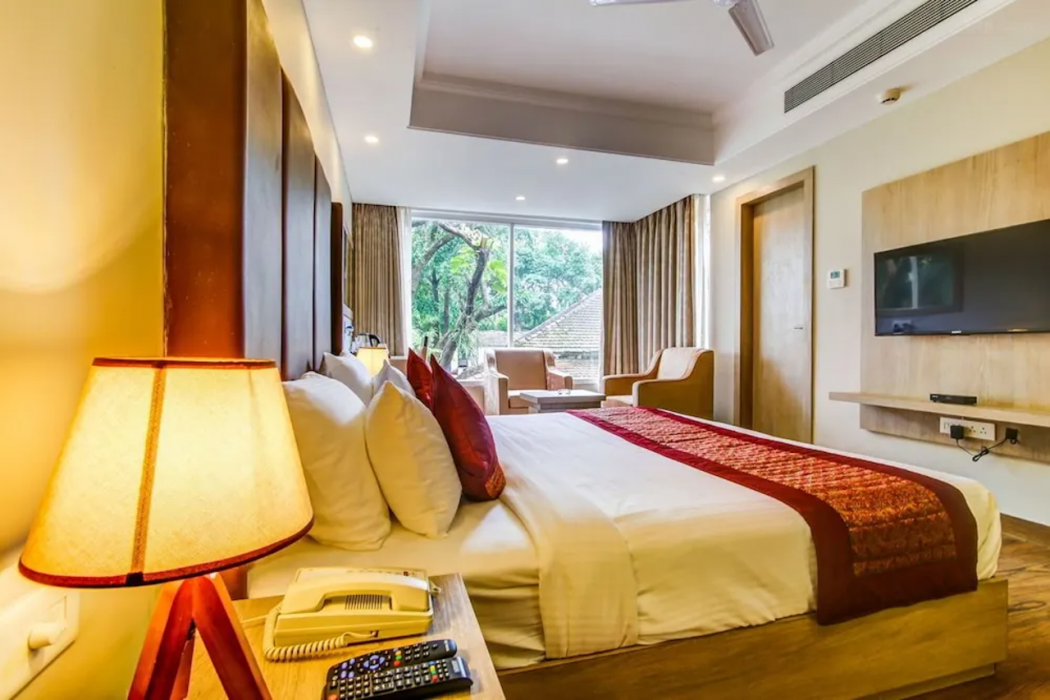 Hotel Regent Laguna 6/35