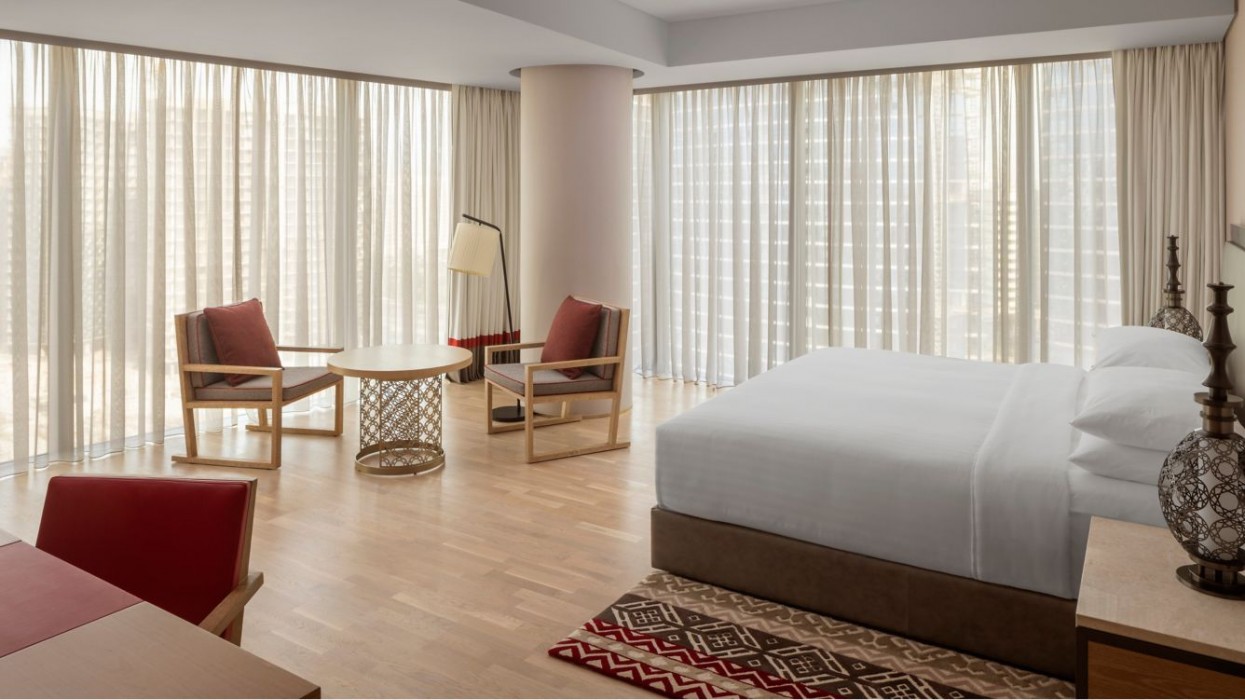 Marriott Marquis Dubai Creek 25/85