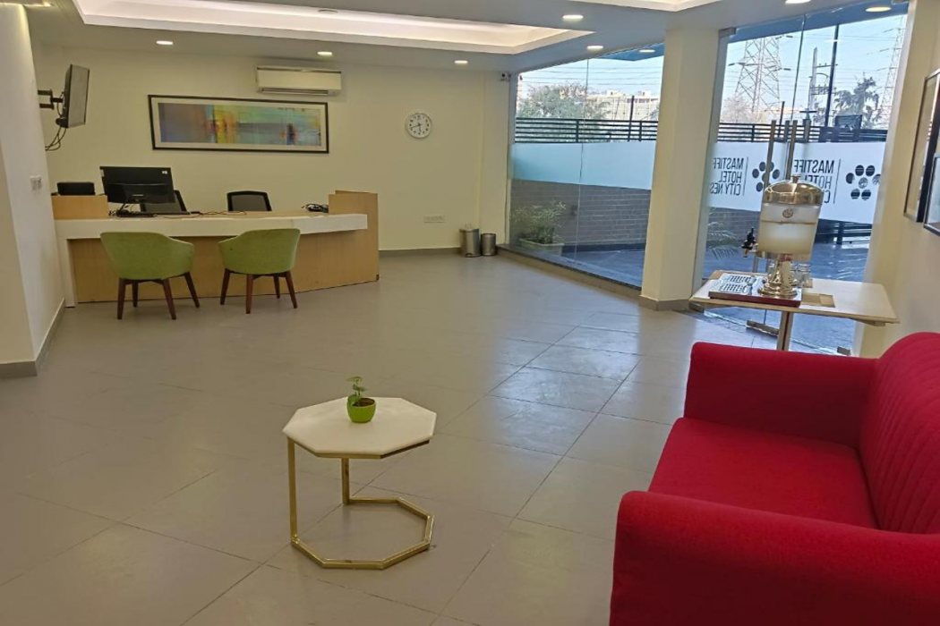 Mastiff Hotel City Nest Gurgaon 23/56