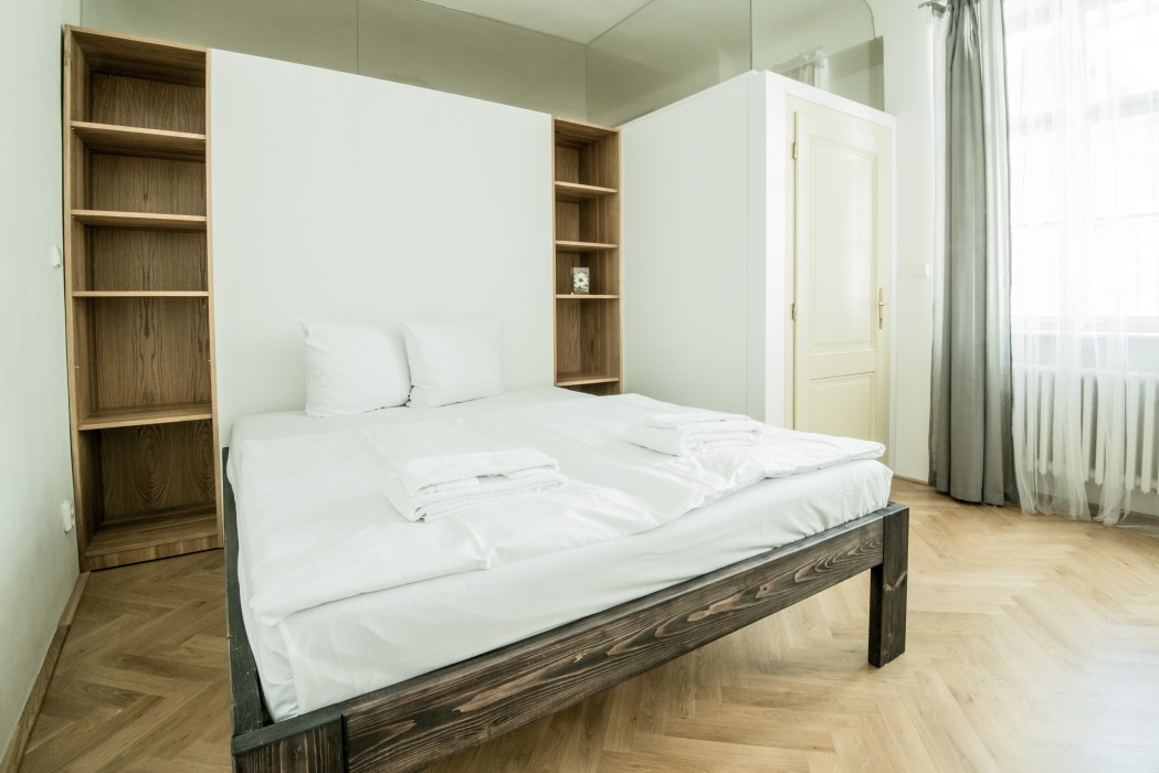 Charles Bridge Hostel & Apartments 12/98
