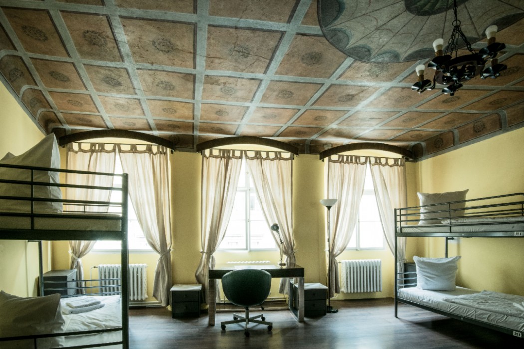 Charles Bridge Hostel & Apartments 41/98