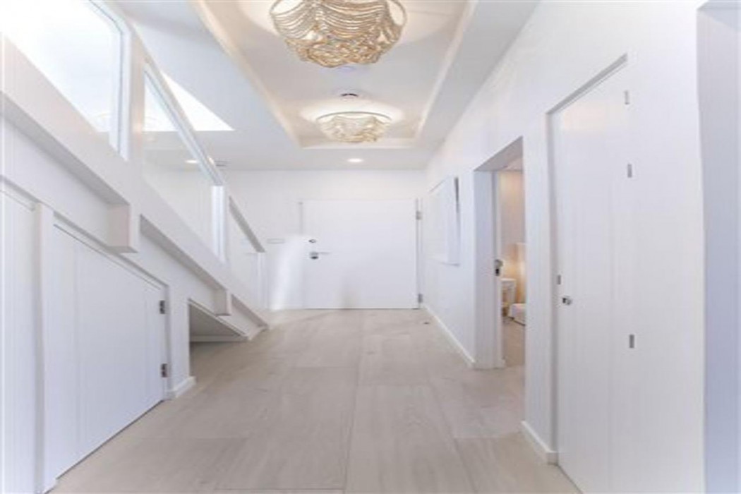 Palm Grove Villas and Hotel 11/27