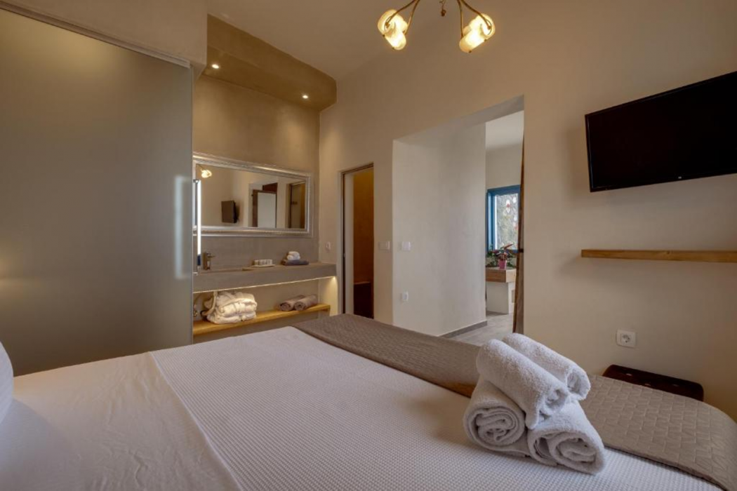 Pasithea Suites Santorini 20/60