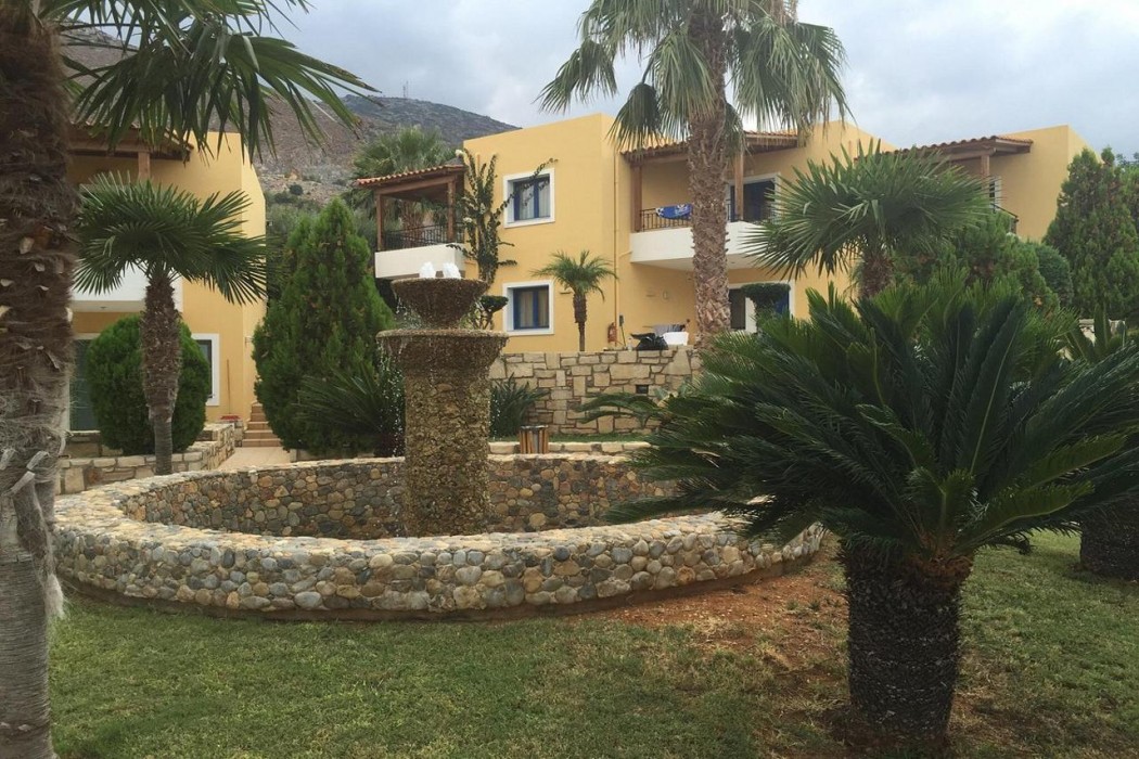 Sylvia Hotel Crete 2/8