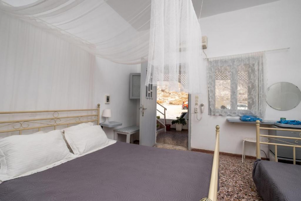 Sagma Rooms Santorini 12/60