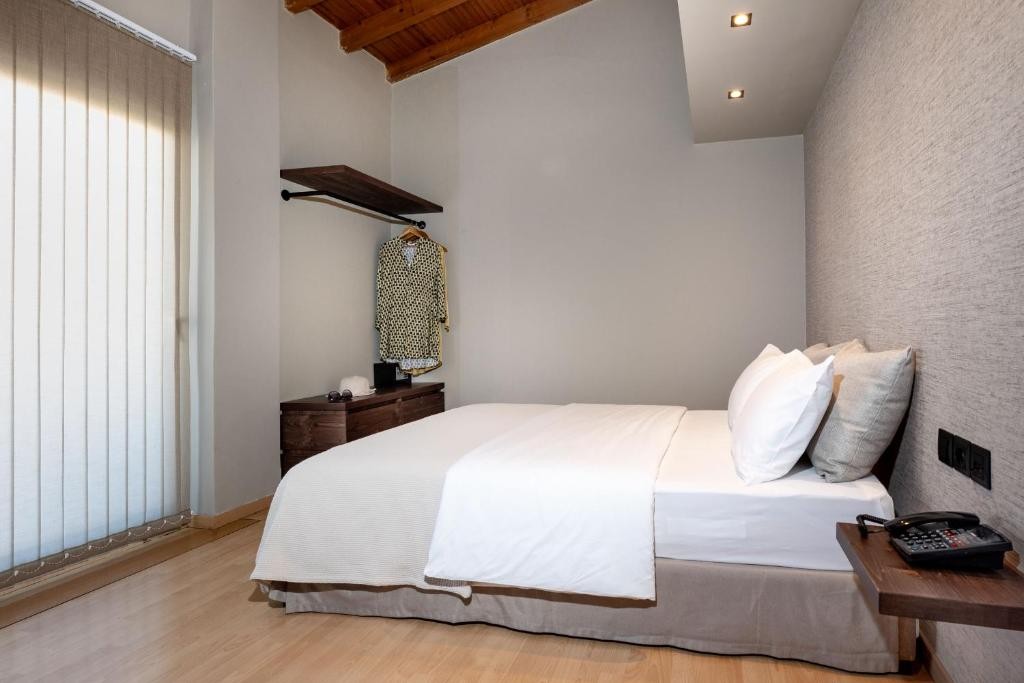 Nafpaktos Hotel 24/76