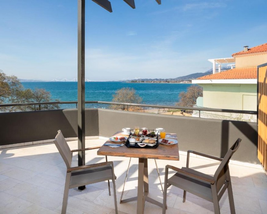 Nafpaktos Hotel 42/76