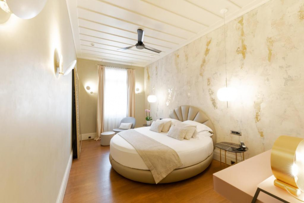 Castellano Hotel & Suites 12/63