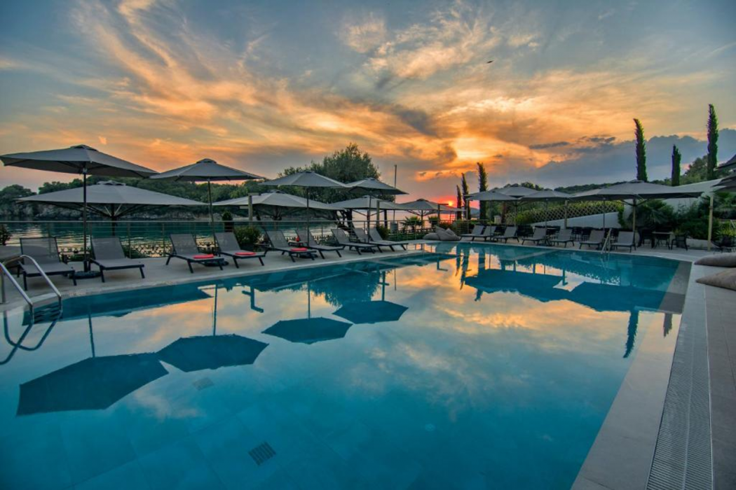 Prima Vista Beachfront Boutique Hotel 21/60