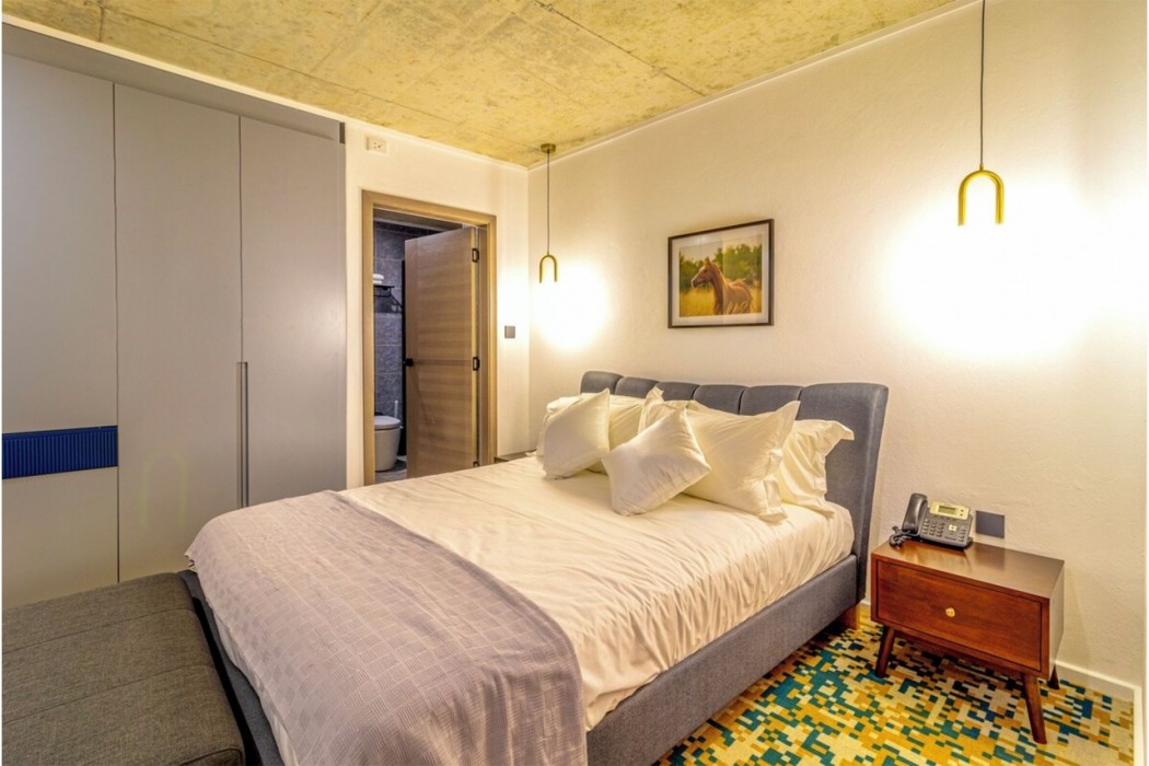 KRAVIT Premier Suites 15/29