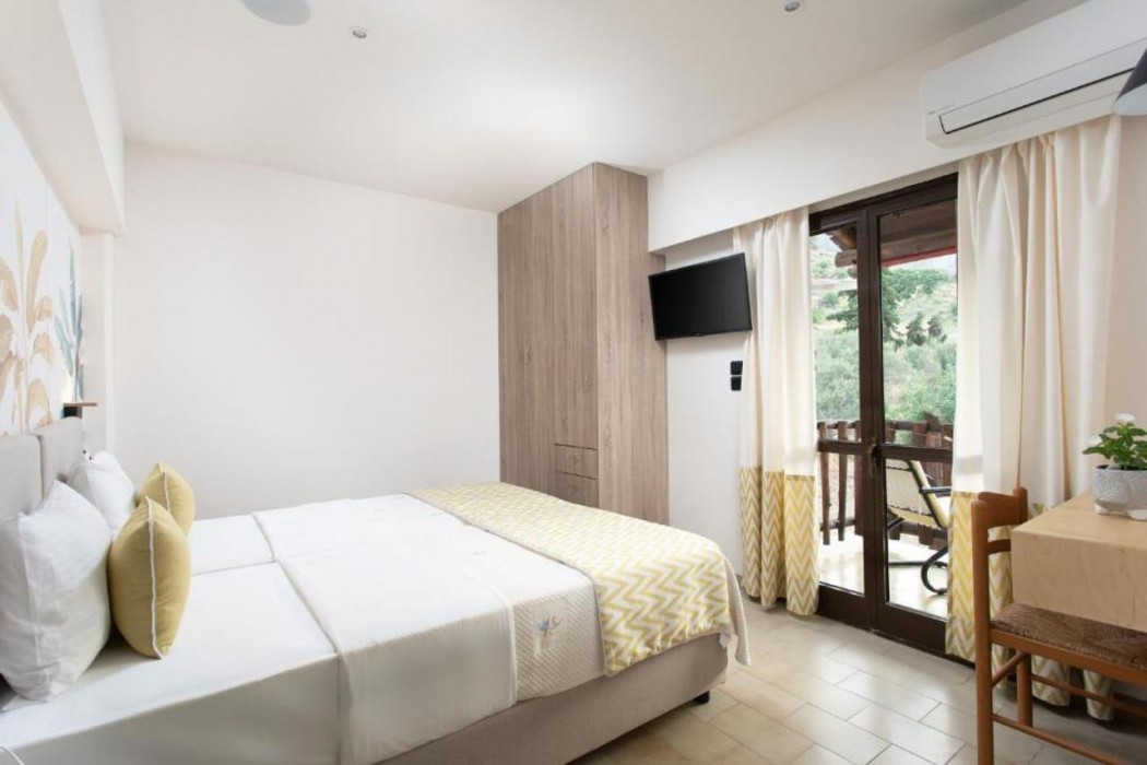 Monemvasia Green Apartments 10/60