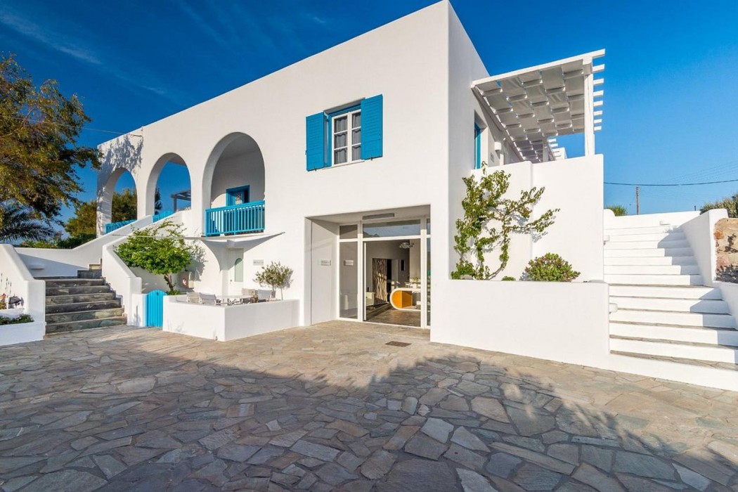 Eiriana Luxury Suites 1/60