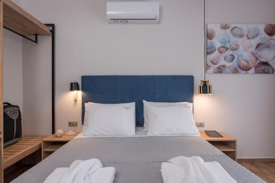 Aequor Luxury Rooms & Apartments 11/56