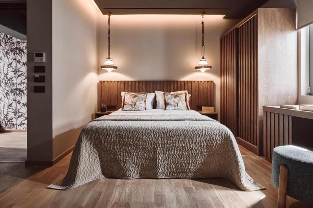 Cama Luxury Suites 9/58