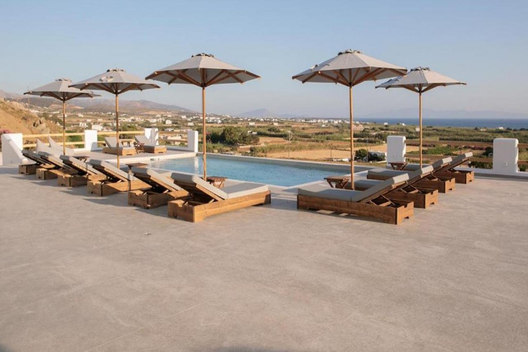 Naxos Earth Suites 28/59
