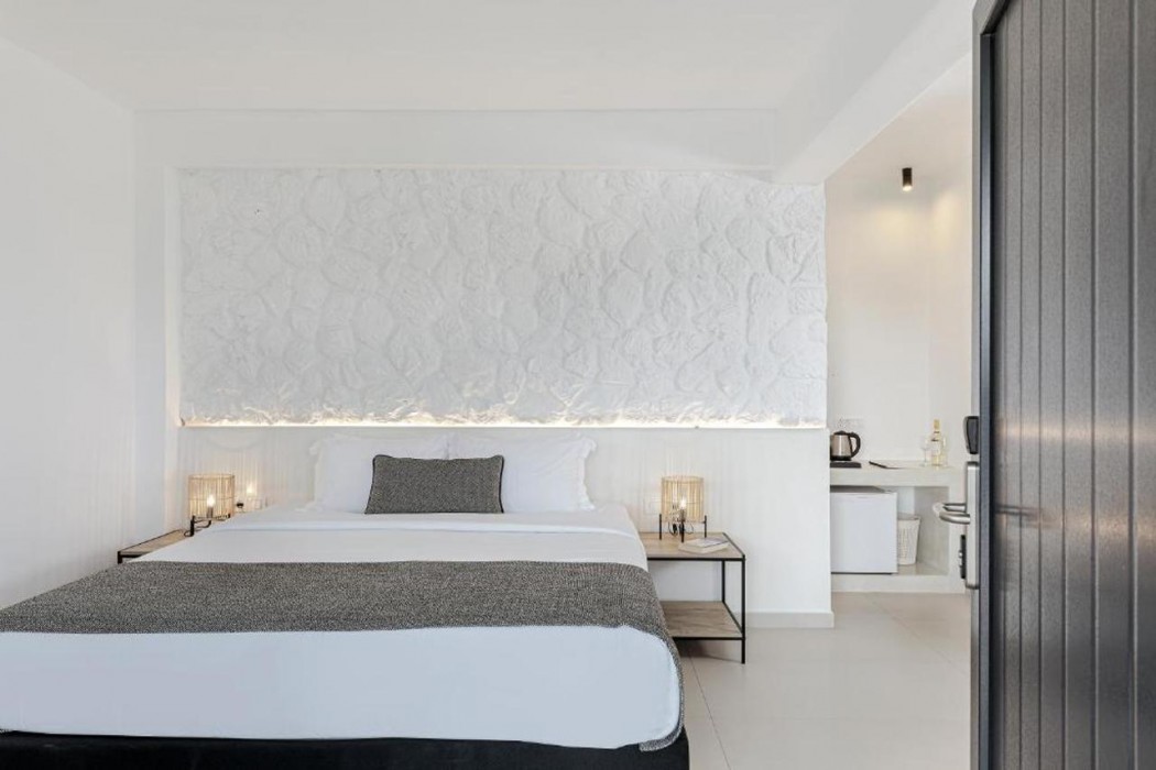 Onyx Hotel & Suites 12/60