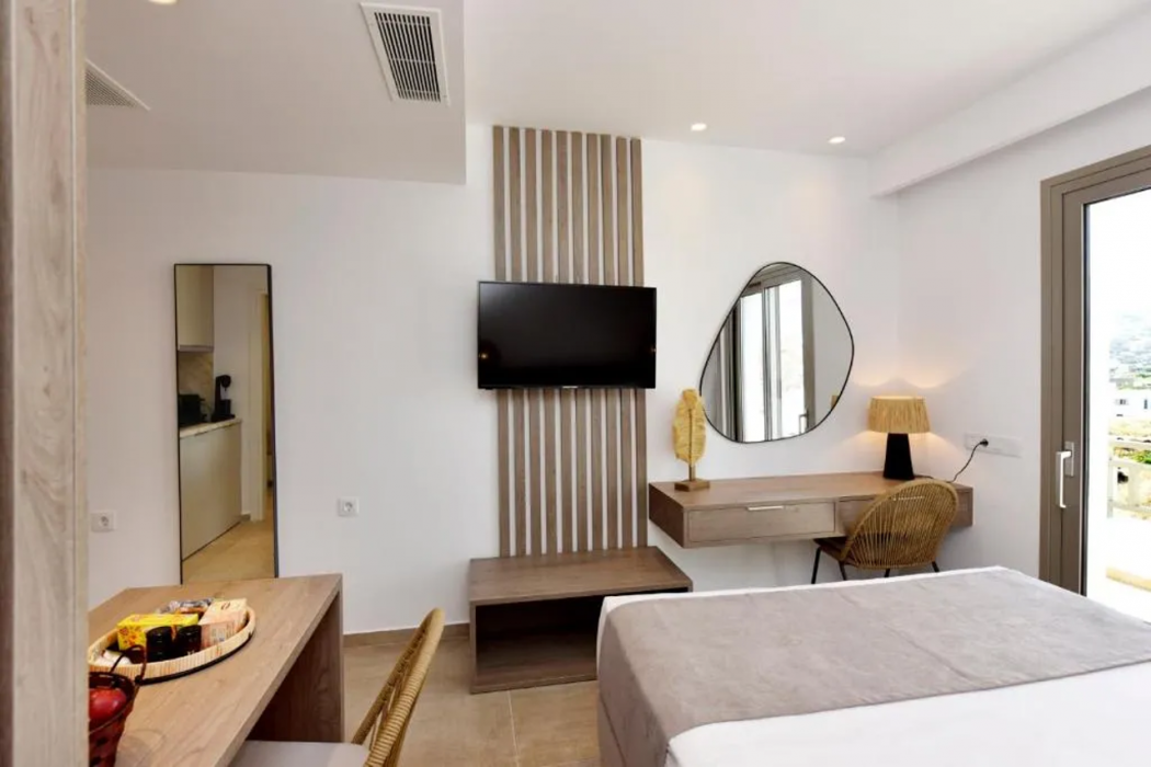 Anais Milos Suites 19/60