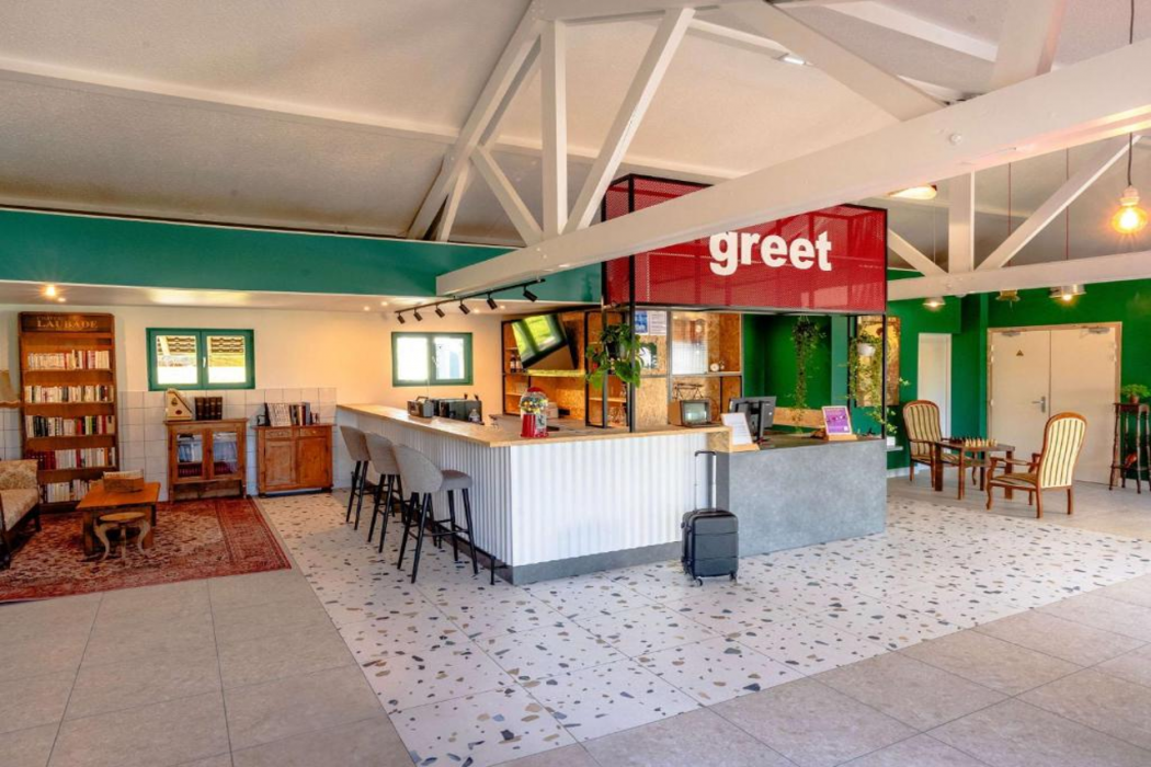 greet Hotel Montbeliard 8/61