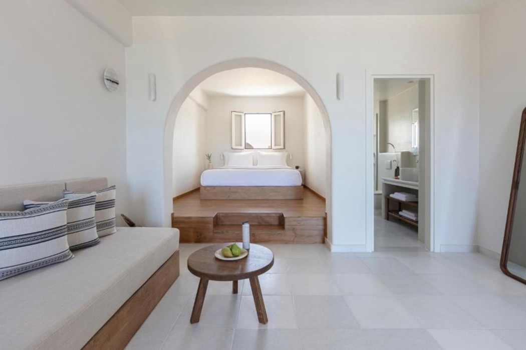Ammothines Cycladic Suites 16/59