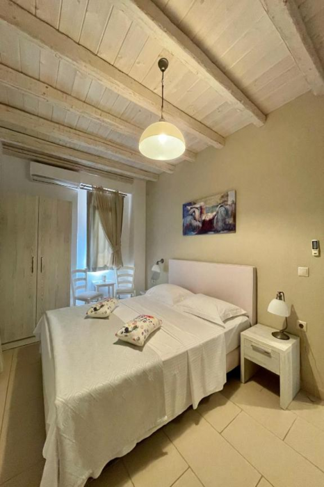 Koumaros Villas 8/57