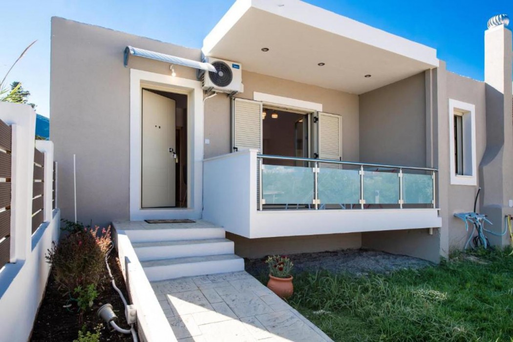 Bounatsa Studios & Apartments 17/43