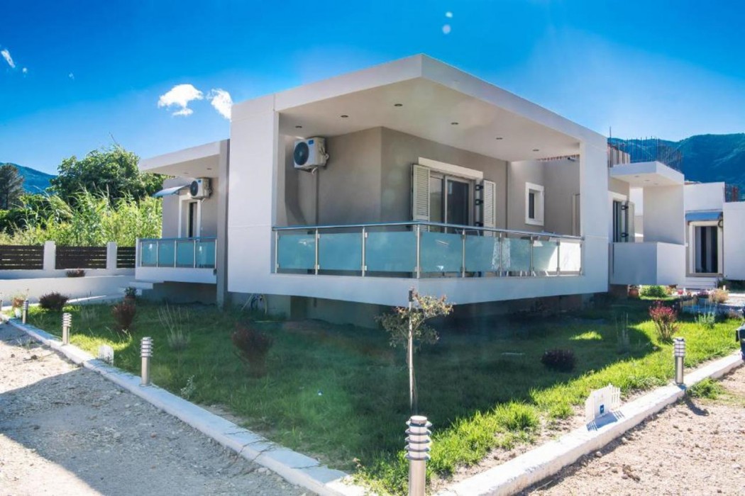 Bounatsa Studios & Apartments 2/43