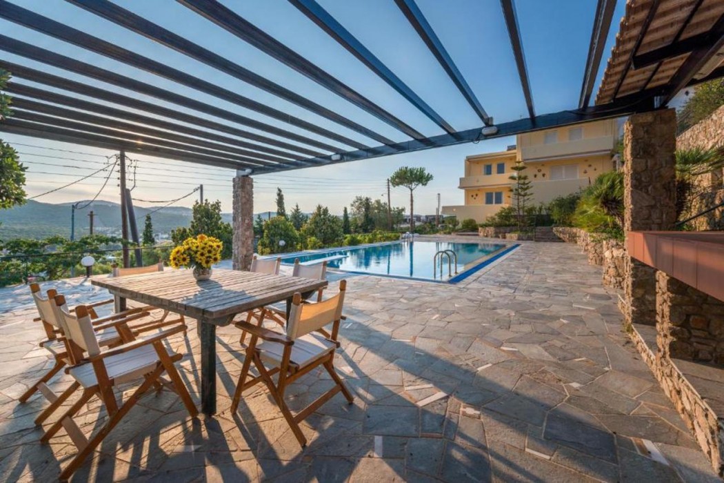 Villas in Sounio 10/10