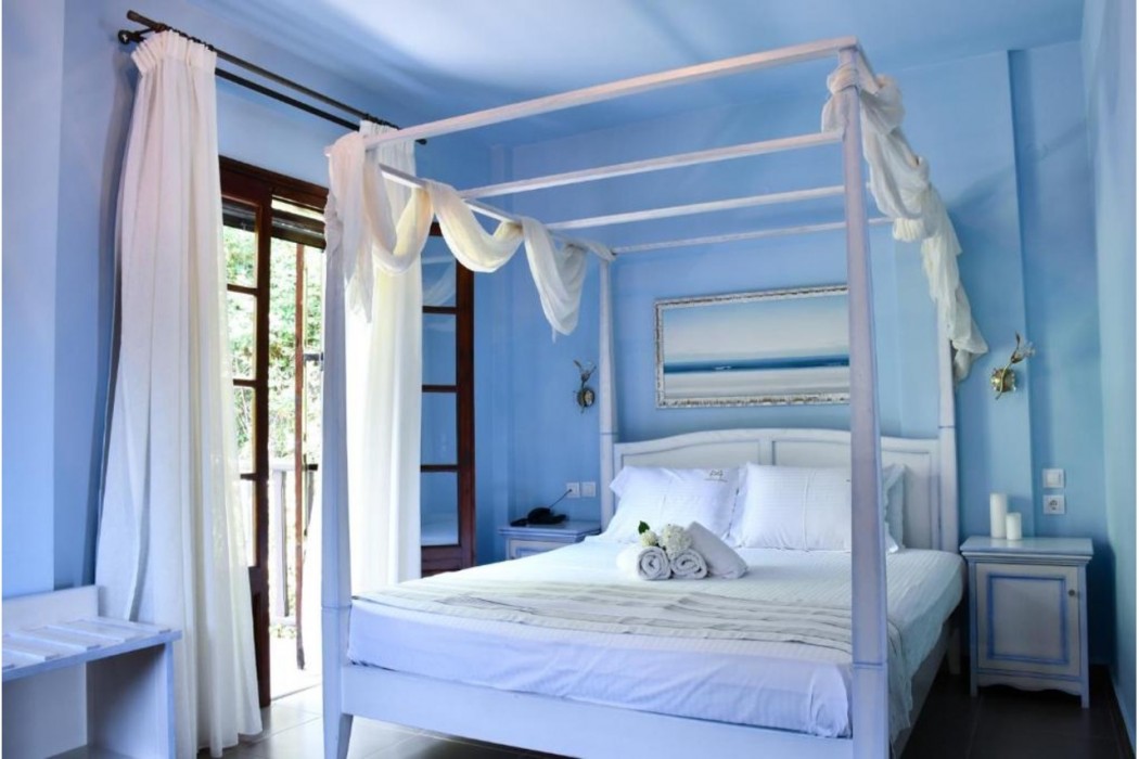 Manthos Blue Hotel 6/61