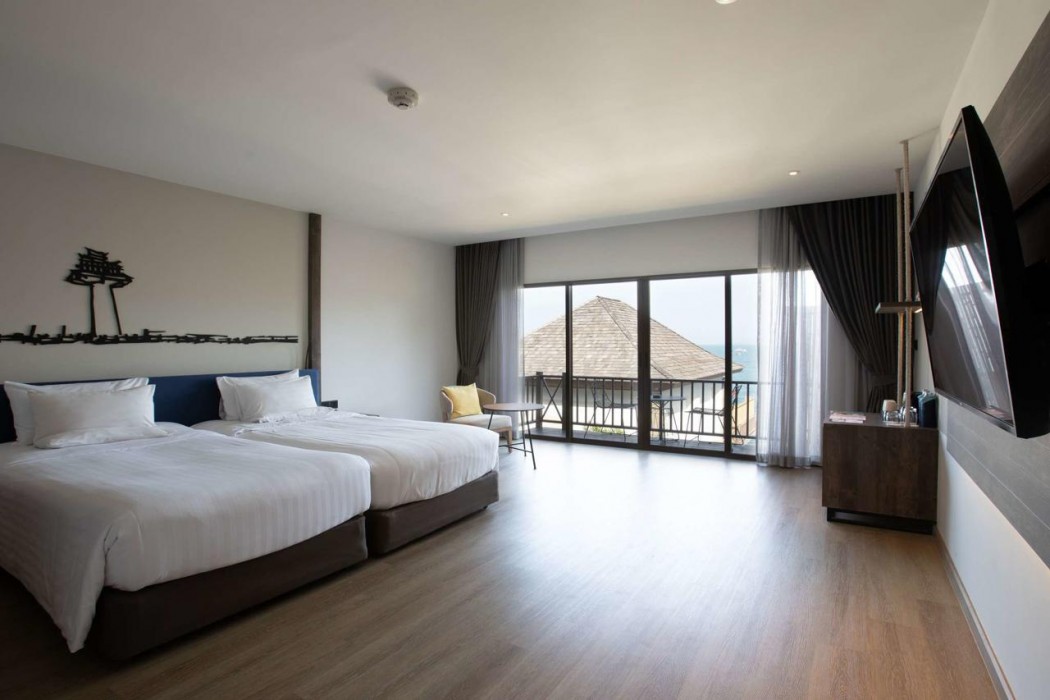 NOVOTEL KOH SI CHANG 12/41