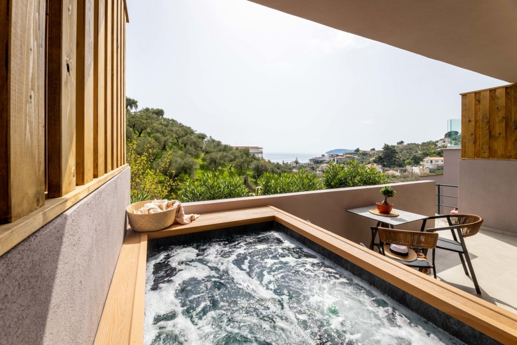 Skiathos Avaton Suites and Villas 12/66