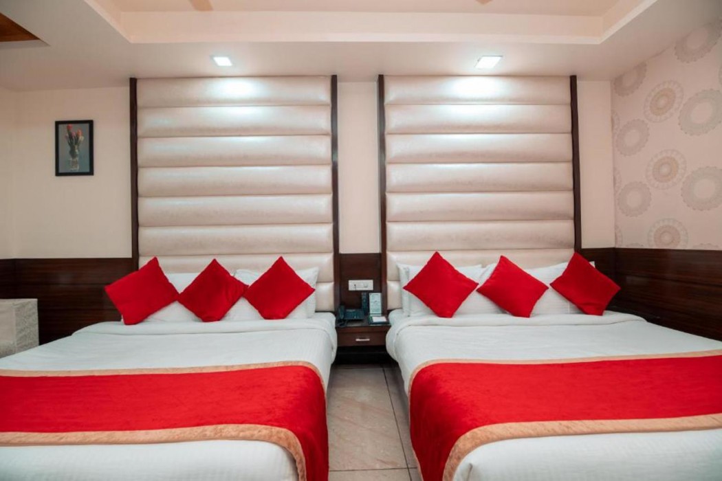 Room at The Fern Residency Katra, KATRA