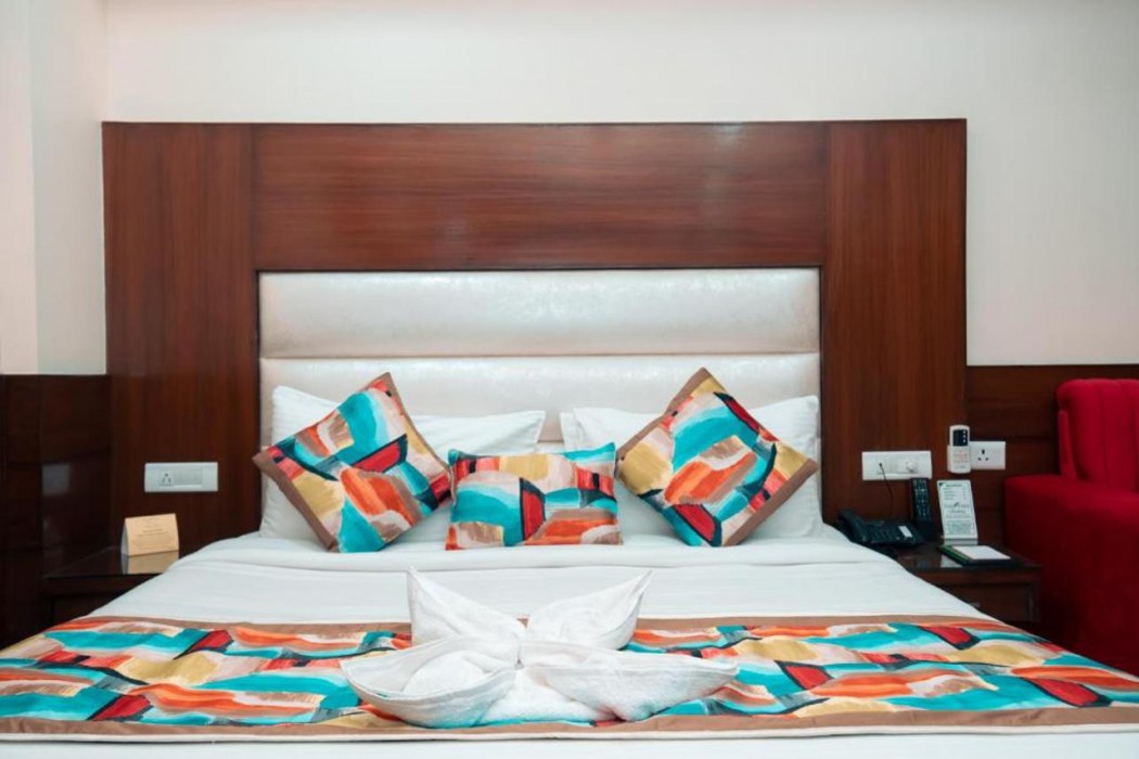 Room at The Fern Residency Katra, KATRA