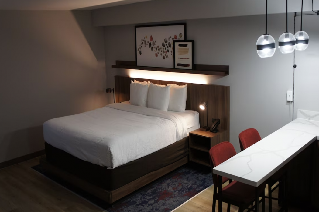 Hawthorn Extended Stay by Wyndham Knoxville 21/46