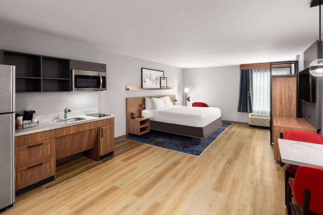 Hawthorn Extended Stay by Wyndham Knoxville 12/46