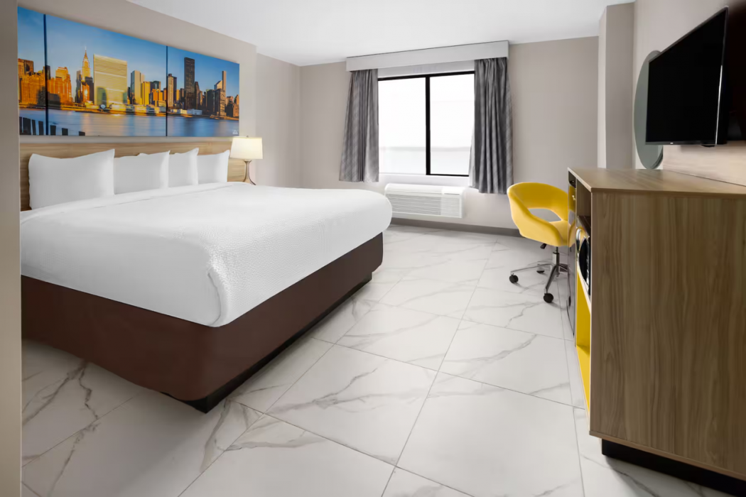 Days Inn by Wyndham Staten Island 5/36