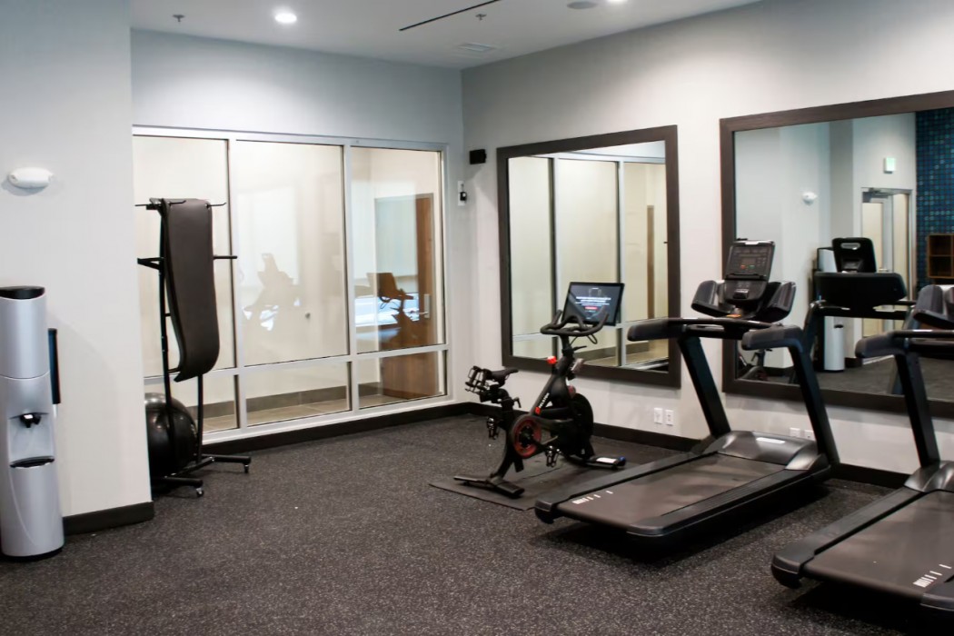 La Quinta Inn & Suites by Wyndham Chattanooga Downtown/South 29/61