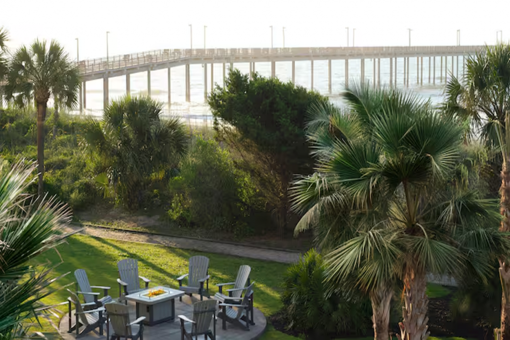 The Ellie Beach Resort Myrtle Beach, Tapestry by Hilton 17/60