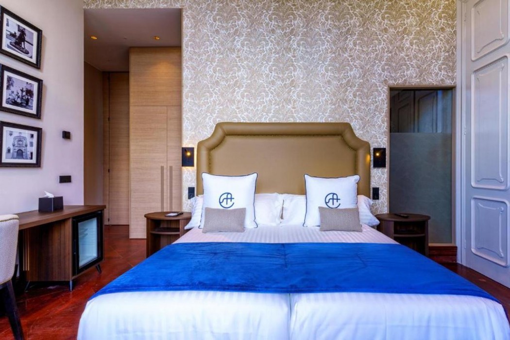 Boutique Hotel Cordial Plaza Mayor de Santa Ana 13/57